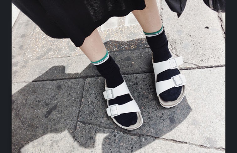 Tendencias Moda | Birkenstock sandals | StyleFeelFree
